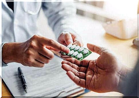 The person receiving the tablets - Albendazole