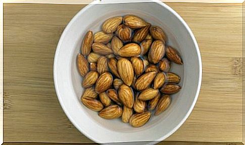 Almonds - soak them before eating