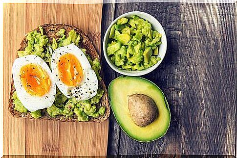 Egg, avocado, and guacamole sandwich