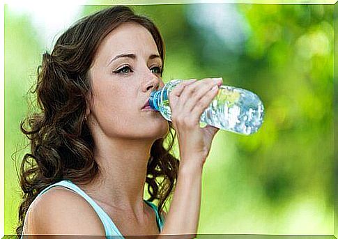 water from a plastic bottle