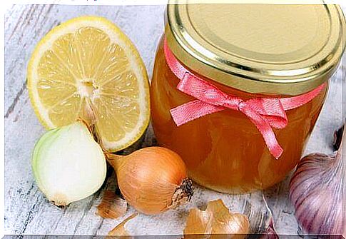 Jar - onion and honey for hair loss