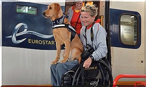 Marieke with a dog