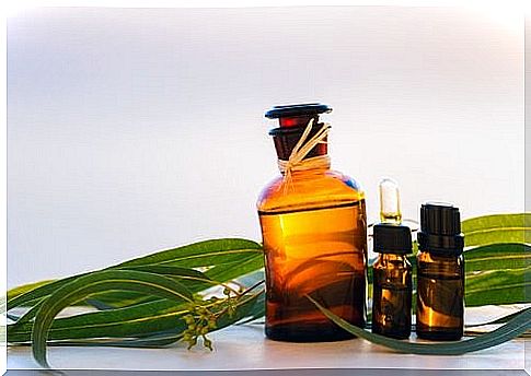 Moisturizing oils for face care