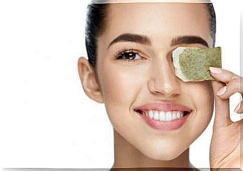 Tea bags for eyes