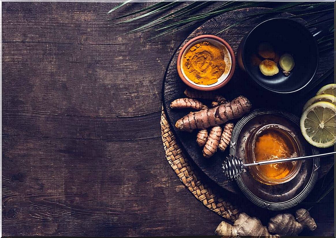 You can easily prepare turmeric infusion at home.